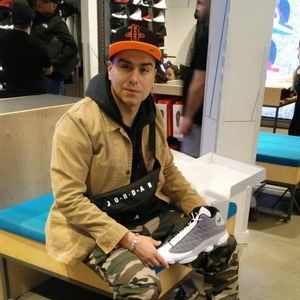 Meet your Posher, Ronald